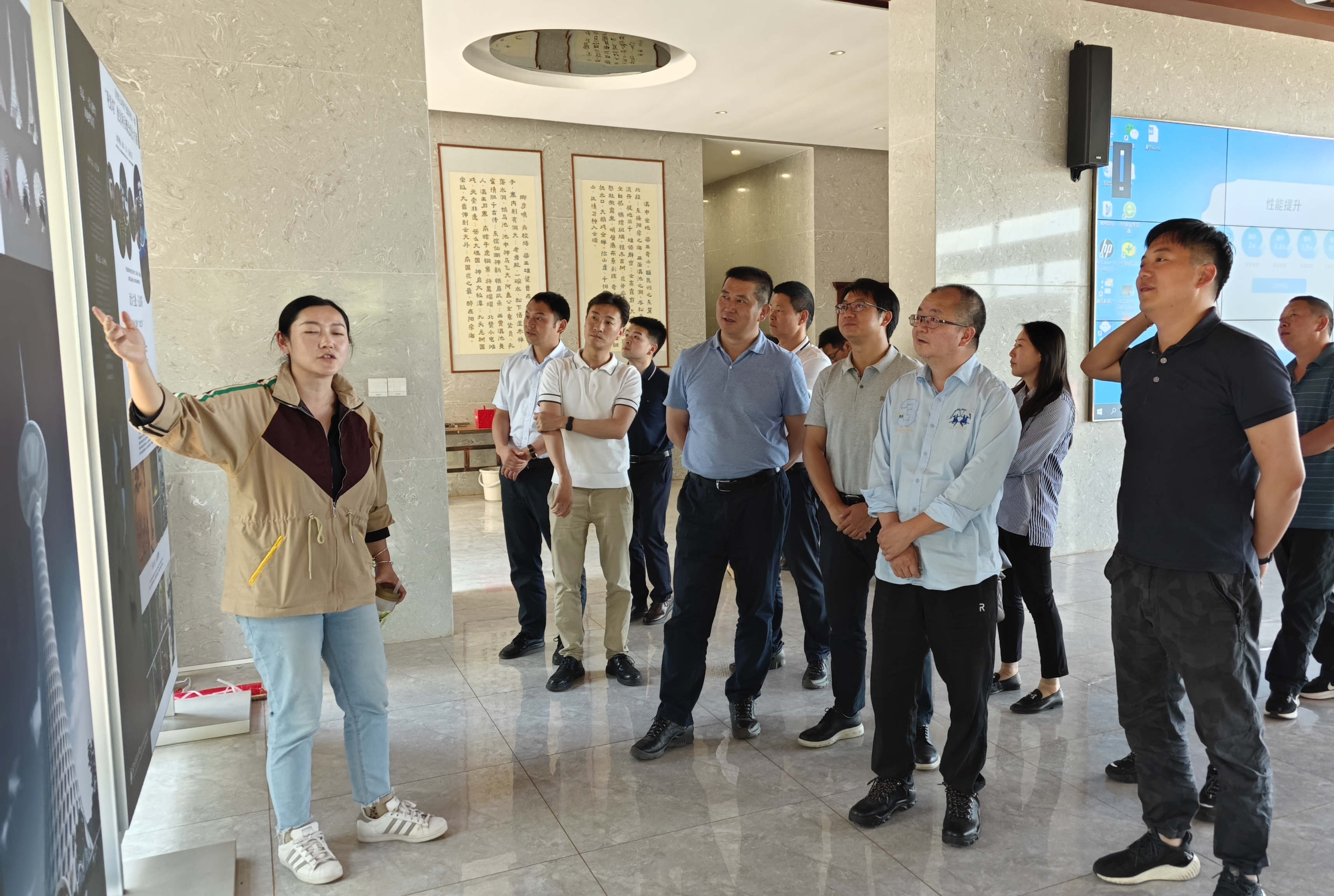 1684736520832128.jpg 1684736520832128.jpg