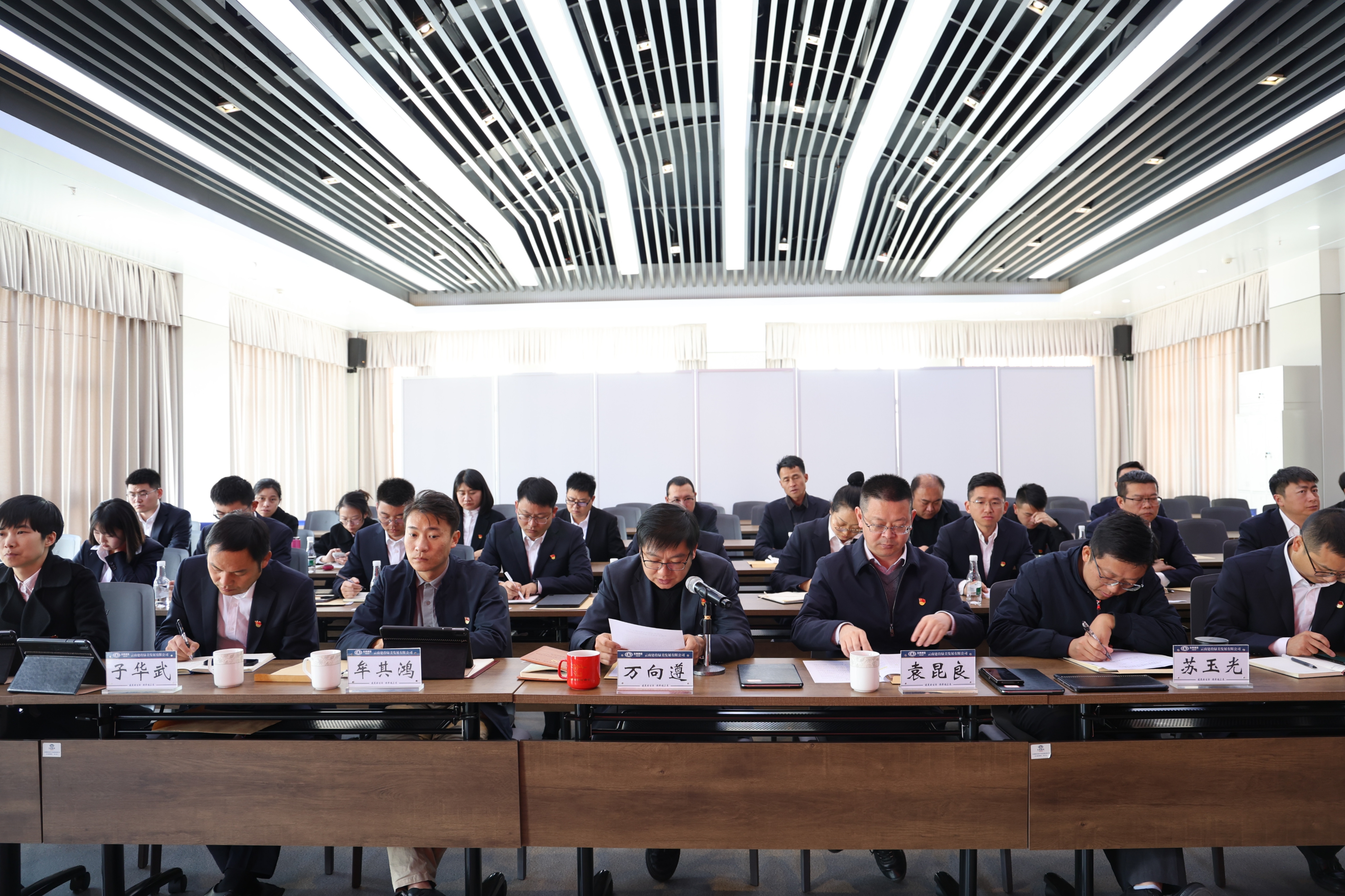 1705902665925218.jpg 1705902665925218.jpg