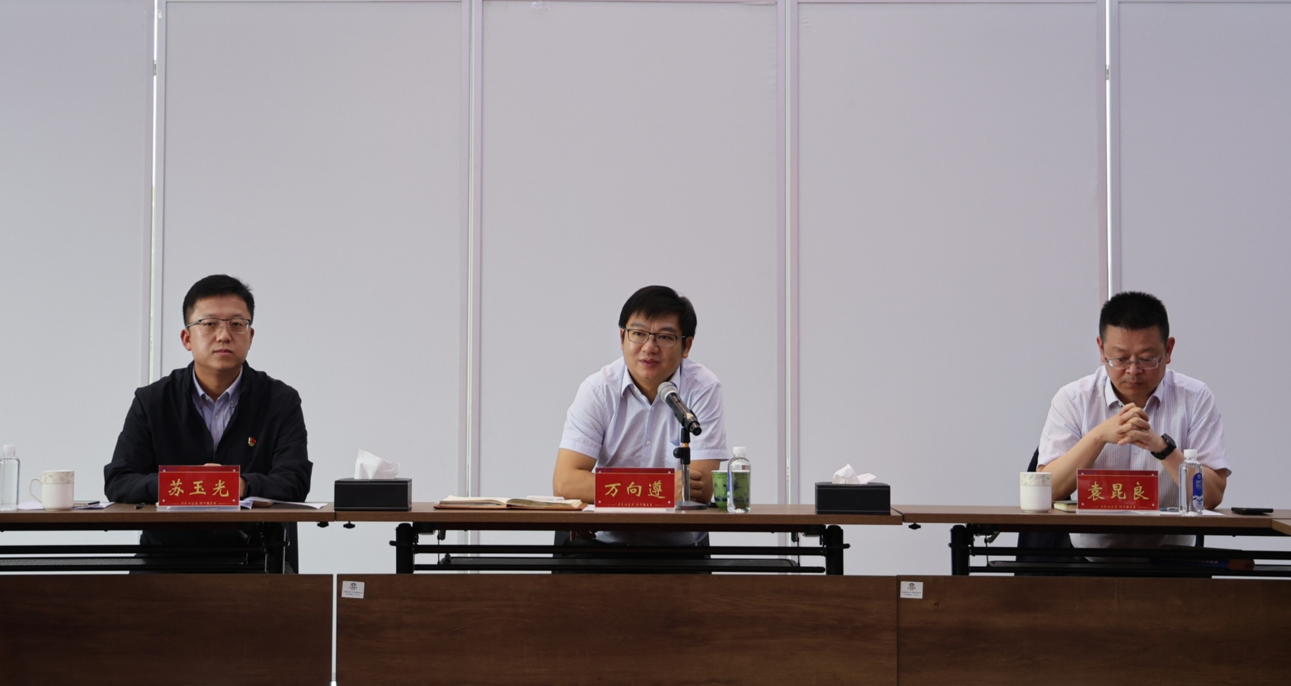 1745716560444150.jpg 1745716560444150.jpg