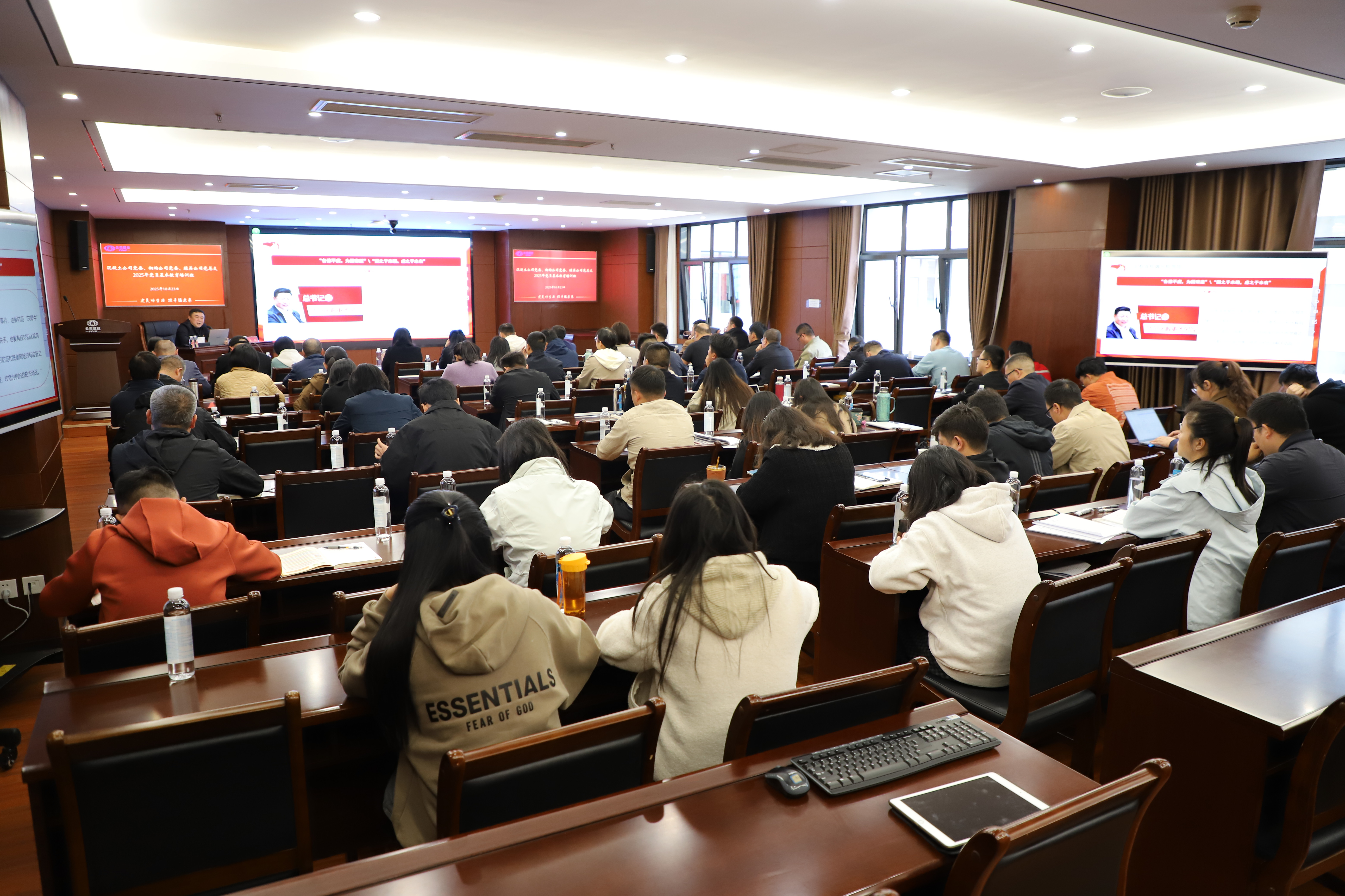 1761634551259193.jpg 1761634551259193.jpg